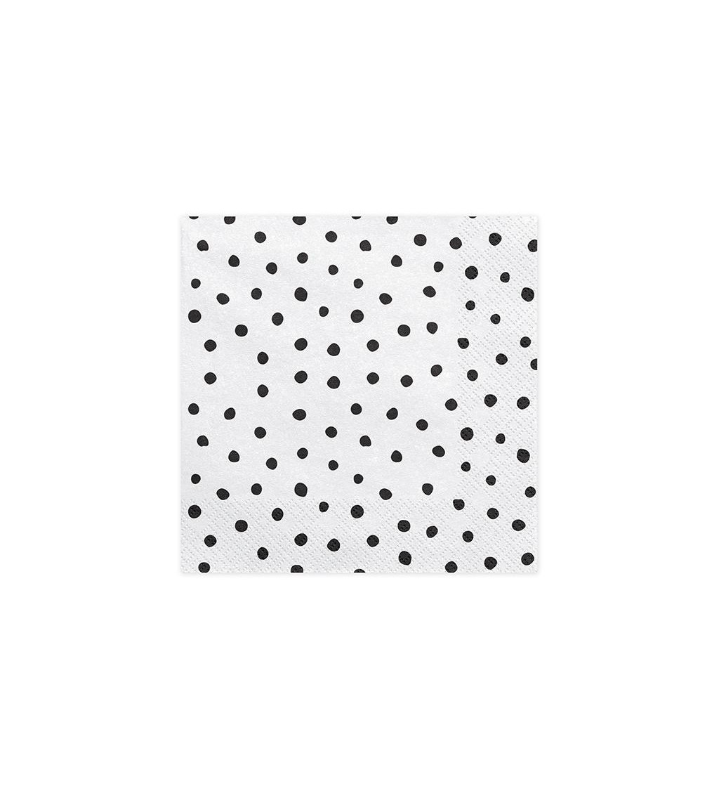 Servítky s čiernymi bodkami