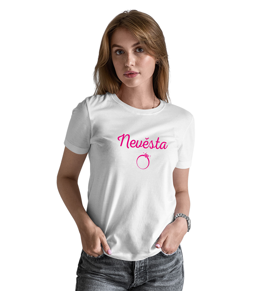 Dámske tričko s ružovým nápisom Nevesta a prsteňom