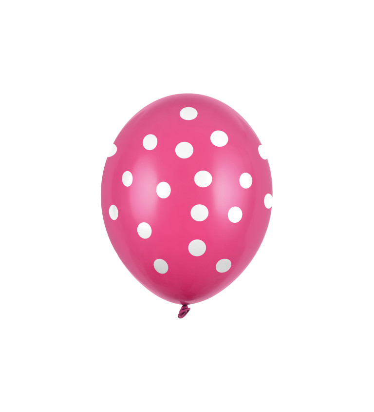 Ružové balóny s bielymi bodkami